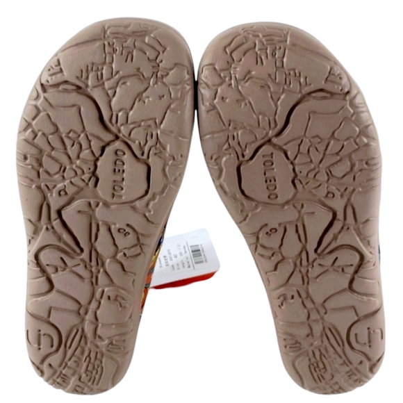 NWT *UIN Women's Blossom Painted Fashion Sneaker Canvas Slip-On Shoes (size 9) - Picture 7 of 8